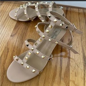 Valentino Garavani dupes